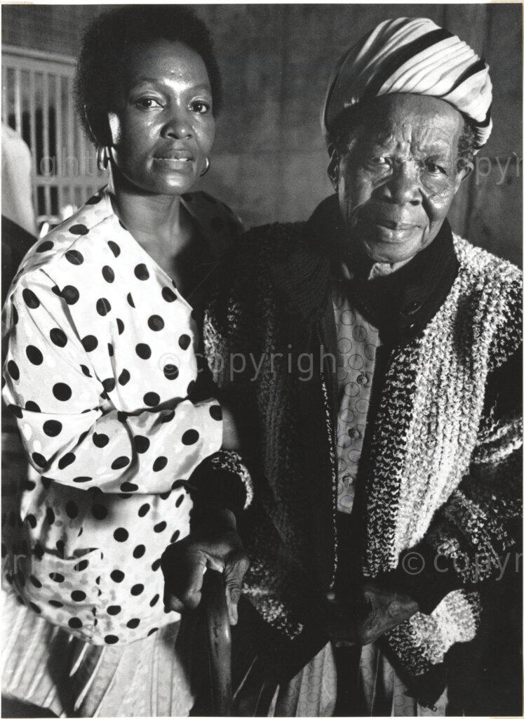 Stalwart Chief Albert Luthuli's widow, Nokukhanya Luthuli came to welcome Mr Mandela upon his release from prison.