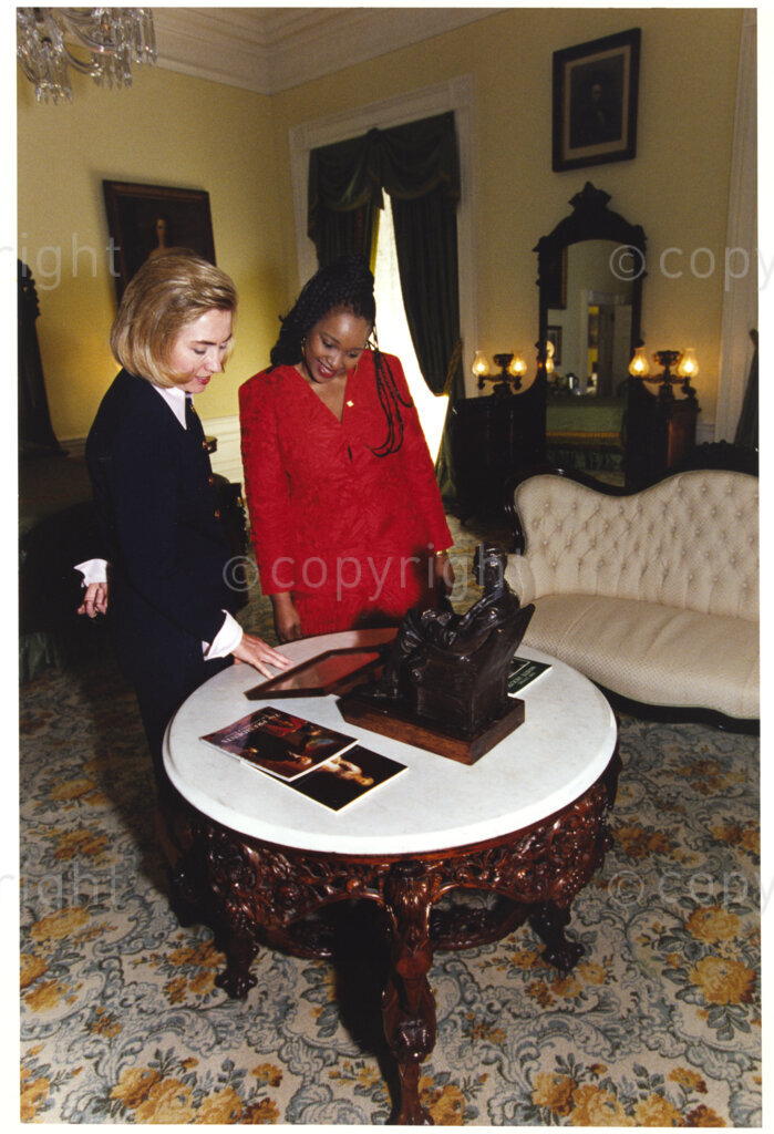 The White House, Washington D.C, United States of America, 19941004. PHOTO: ANC Archives.

The visit of his excellency  Nelson R. Mandela the President of South Africa and Zindzi Mandela-Hlongwane. The White House and Washington D.C. October 4-7, 1994