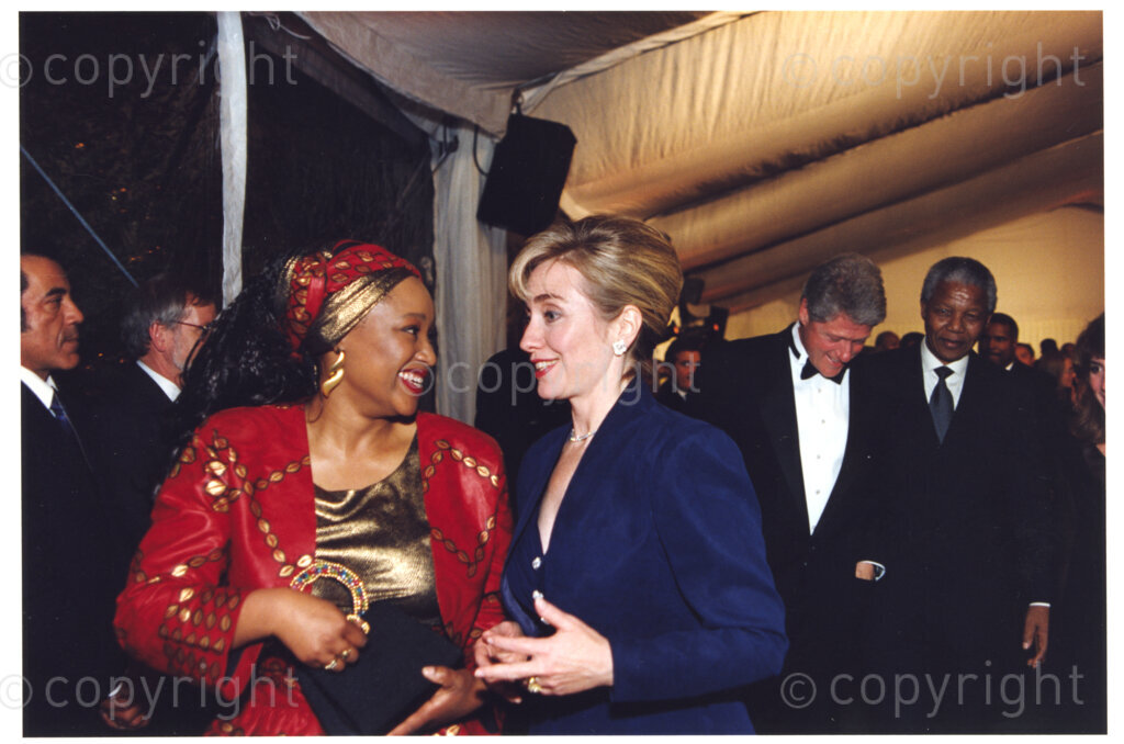 The White House, Washington D.C, United States of America, 19941004. PHOTO: ANC Archives.

The visit of his excellency Nelson R. Mandela the President of South Africa and Zindzi Mandela-Hlongwane