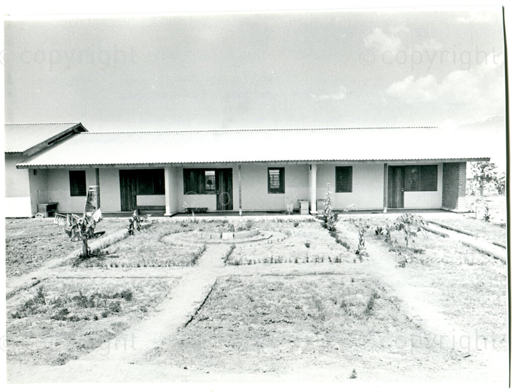 The back gardens to the SOMAFCO student dormitories  Unit 2 (maintained by the students themselves), Mazimbu, Tanzania, September 1983. Photo: Eli Weinberg Photo Lab.