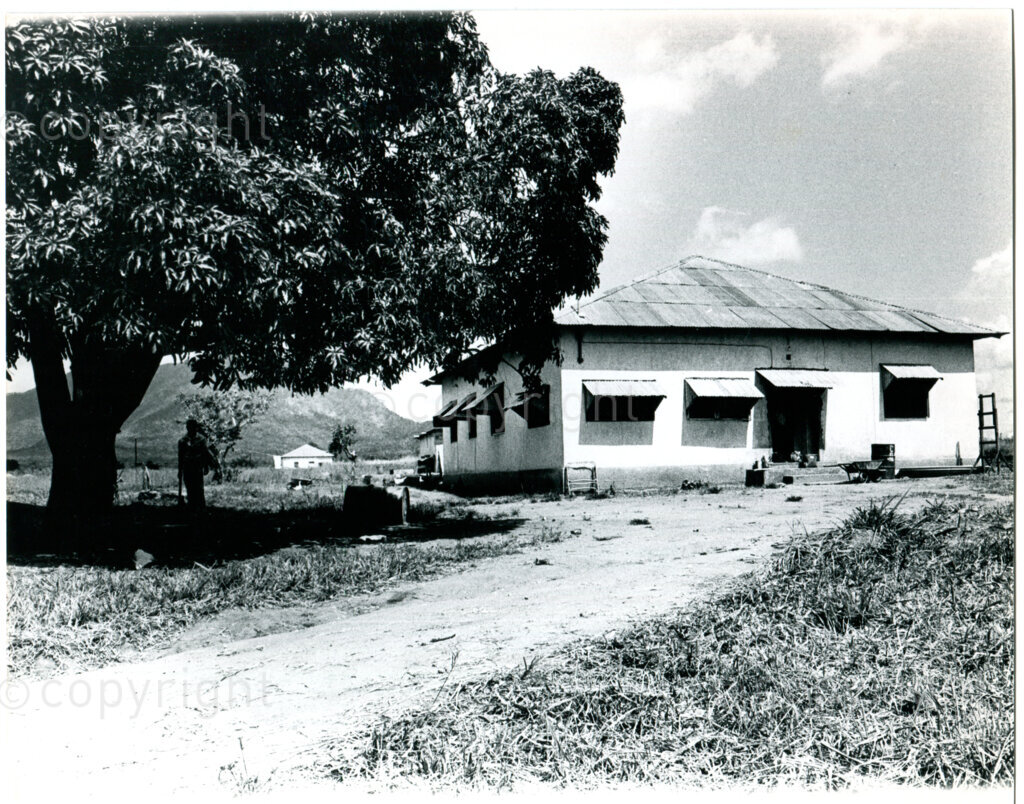 One of the old buildings of the former sisal plantation of Mazimbu, Tanzania, 1980. Photographer: Eli Weinberg.