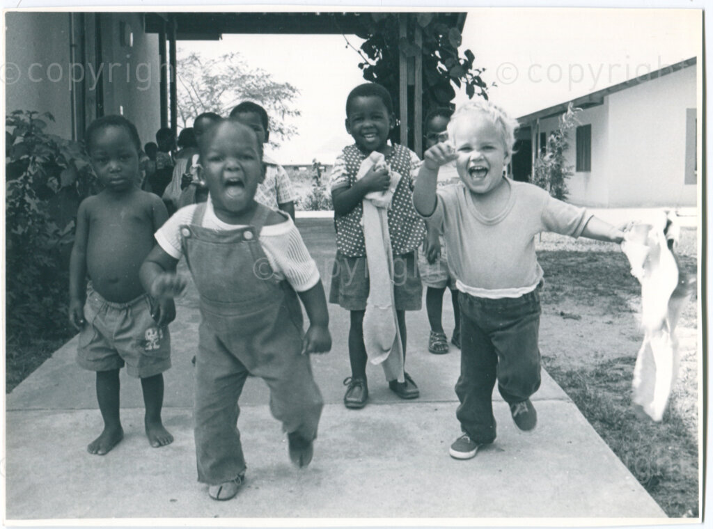 The Charlotte Maxeke Day Care Centre in Mazimbu, Tanzania, November 1984: children playing outside. Photo: Eli Weinberg Photo Lab.