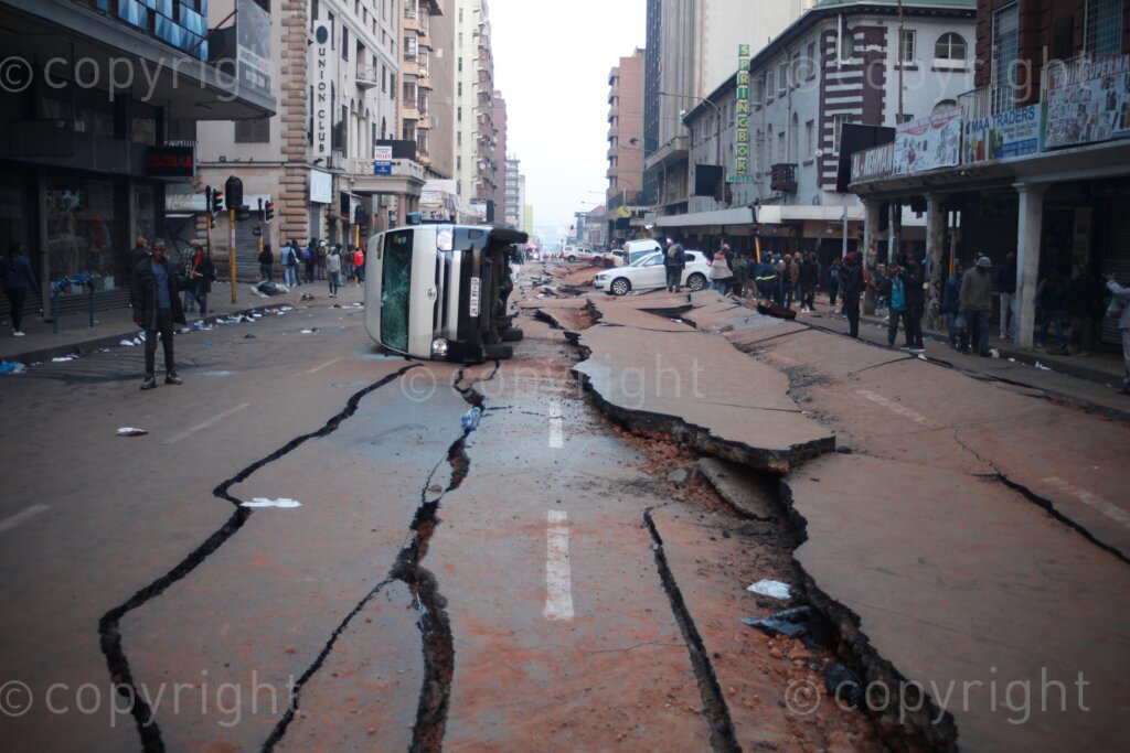 More than 30 vehicles, mostly minibus taxis, were damaged, one person confirmed died and 48 people were injured, eight remained in hospital when on Wednesday at dusk, a massive explosion ripped through Lilian Ngoyi Street (previously Bree Street) in Johannesburg CBD, Gauteng, South Africa. 20 July 2023 Photo: Oupa Nkosi