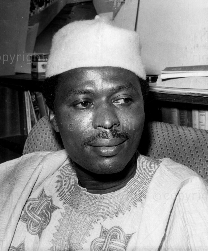 The Prince who told a lie. The man who believed him, this lawyer, Mr TOS Benson, who believed the Prince Mofunanya Ifemenam who made up the story that Dr Mbadiwe plotted to assassinate Dr Azikiwe. Mr Benson believed the prince so much that he defended him free.