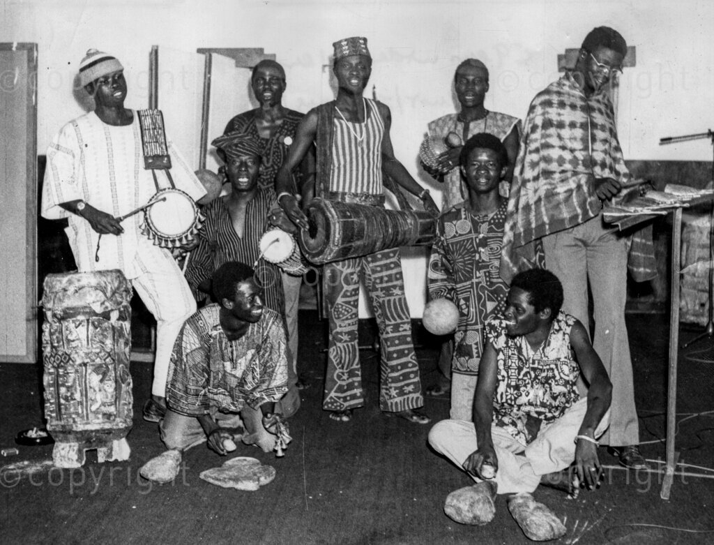 Music From Stones. Onibonokuta. This is the lot. There are ten of them but though nine appear here, they produce a kind of music different to the one you are used to. And if you are for culture, then, hear this record by Phonogram.