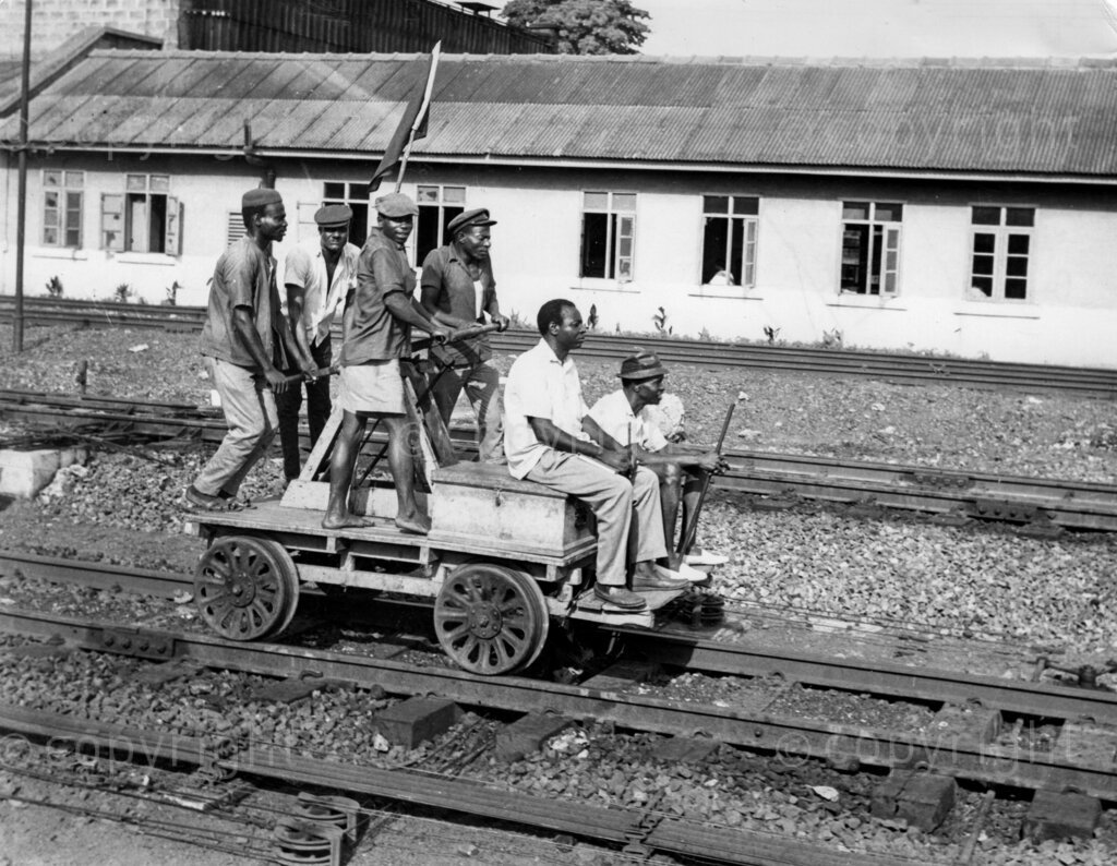 People in pictures; There is nothing a good as being a boss. These two some sat down in the manually-operated coach to the drive of four man operators on the rail. It is no joke, the truck may not go more than 10 km per hour if manned by two men. No wonder four hefty men are needed to get their masters to the site of work may be to avoid compulsory retirement.