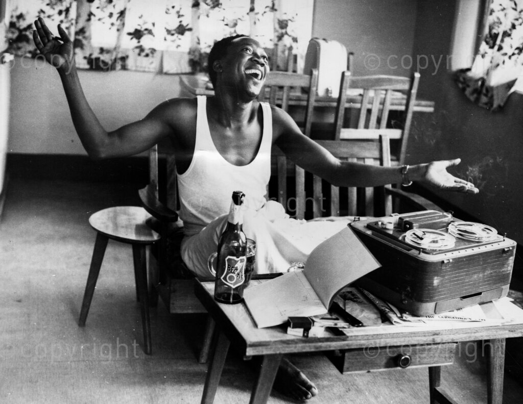Goodbye Jailhouse Blues! Band leader Roy Chicago, folk song recording inspires new Chicago High life. Jailed, he thought of suicide. But Roy Chicago decided on fame instead.