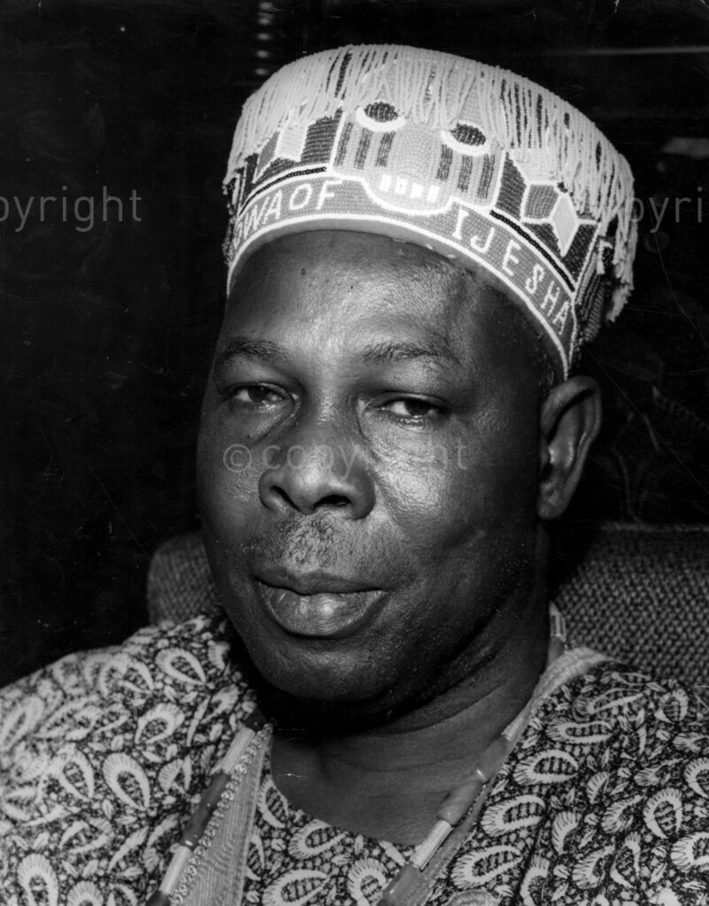 Meet the Owa of Ijeshaland – When the throne of Ijeshaland was vacant in 1963, the Prince, then aged 51, was the popular choice of the people. Even in the face of pressures of all descriptions in favour of a well-to-do Lagos based high-society prince, people of Ijeshalandd did not waver in their preference for Prince Agunlejika. In the end, the Government approved his selection and on Saturday, September 24 1966 the then Military Governor of the Western State, Major General Adeyinka Adebayo presented him with a staff of office and all Ijeshas hailed him as Owa Obokun.