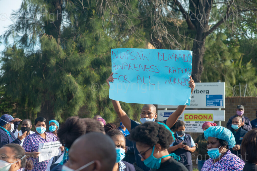 Hospital workers demonstrate outside Tygerberg Hospital, in Cape Town, to bring their plight to the attention of President Cyril Ramaphosa, as he visited the Cape Town Province. PHOTO: EVA-LOTTA JANSSON