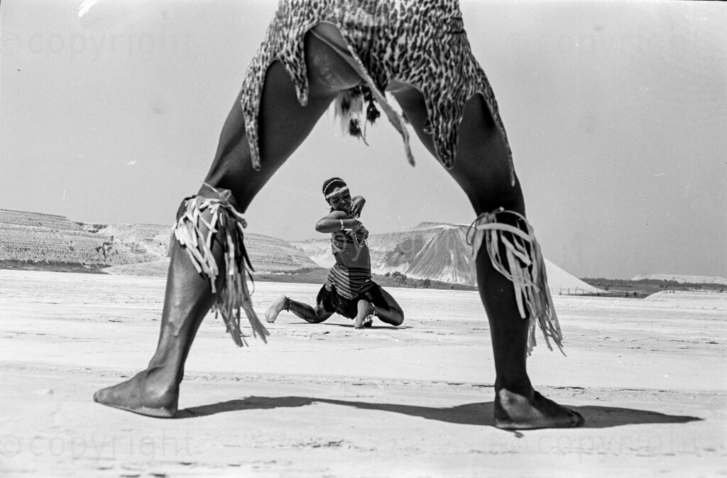 They brought a touch of the South Sea to a Mine Dump with their Snake Dance. Rose 'Sex-pot' Hlela of Durban with partner Obed 'Contortions' Dira, African Jazz Stars.